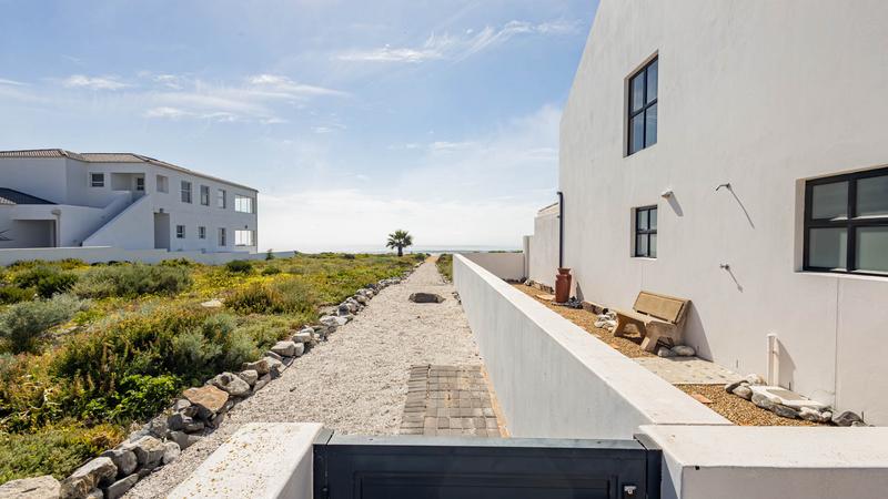3 Bedroom Property for Sale in Sandy Point Western Cape